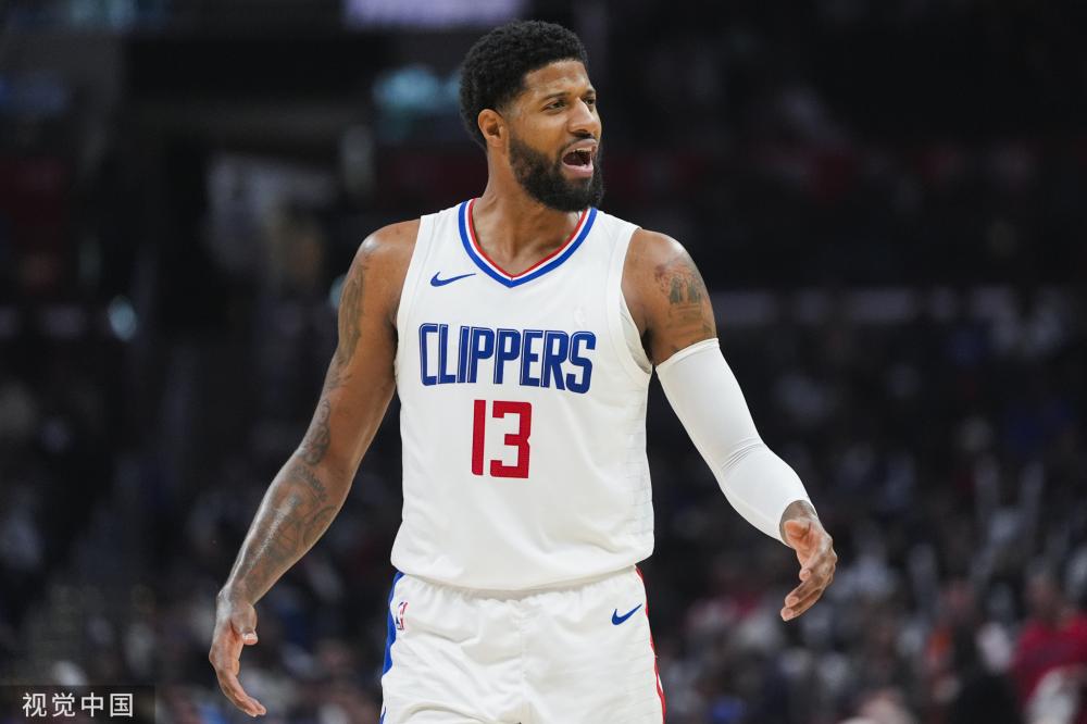 球员寄予厚 球员寄予厚